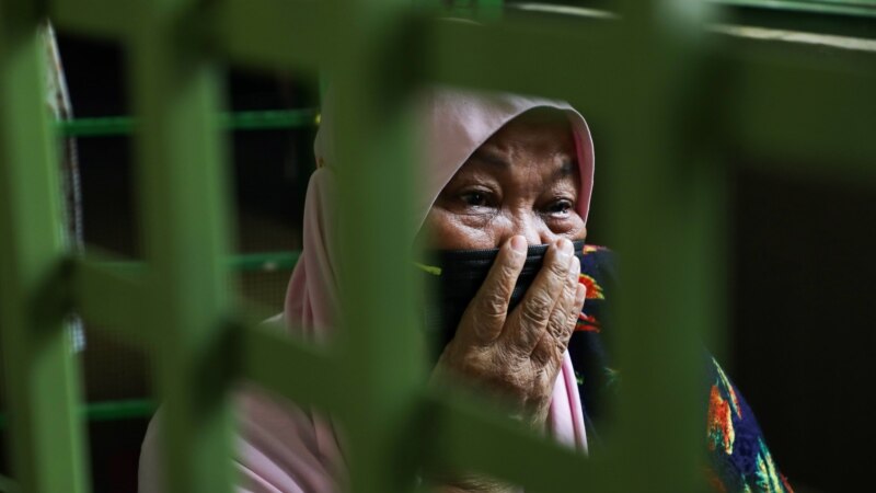 Asian Countries Move to Stop Sharp Rise in Coronavirus Cases