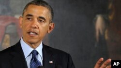 내일 (10일) 2014년도 예산안 공개를 앞두고 있는 바락 오바마 미국 대통령. (자료사진)