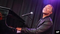 John Legend tampil dalam AXE White Label Collective Party di Festival Musik SXSW pada hari Sabtu, 21 Maret 2015, di Austin, Texas. 