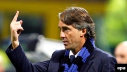 Roberto Mancini lors d'un match de ligue des champions entre l'Inter de Milan et le CSK Moscou, Italie le 14 Novembre 2014