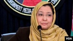 ثریا دلیل، وزیر صحت عامه افغانستان