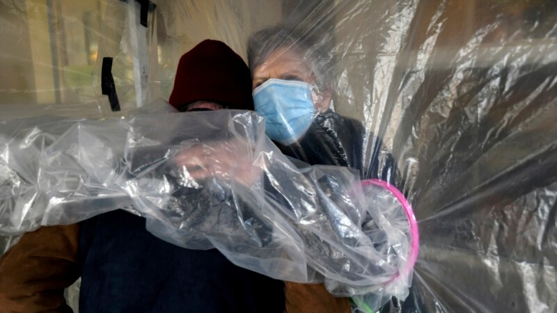 ‘Hug Tents’ Give Older America Needed Contact, Safely