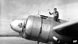 Amelia Earhart แรงบันดาลใจของคุณยาย Mary Moe