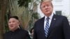 Ông Kim và ông Trump trong cuộc gặp ở Hà Nội.