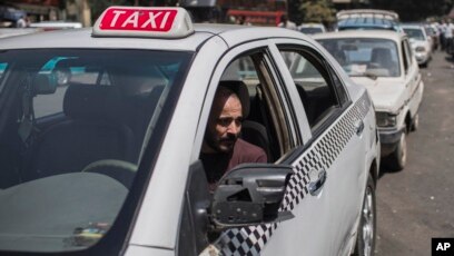 Egypt Taxi Drivers Block Major Cairo Road Protesting Uber