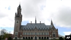 Палац миру в Гаазі - офіційна резиденція Міжнародного суду ООН і Постійної палати третейського суду
