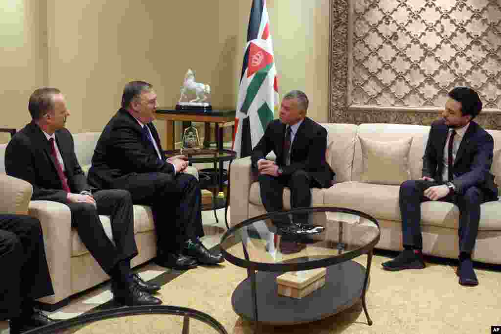 وزیر خارجه آمریکا و پادشاه اردن. آقای پمپئو از اردن برای کمک به آمریکا برای فشار بر جمهوری اسلامی ایران تشکر کرد.