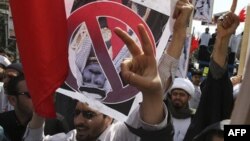 İranda yüzlərlə insan Bəhreyndə nümayişlərə dəsk məqsədilə nümayişə çıxıb