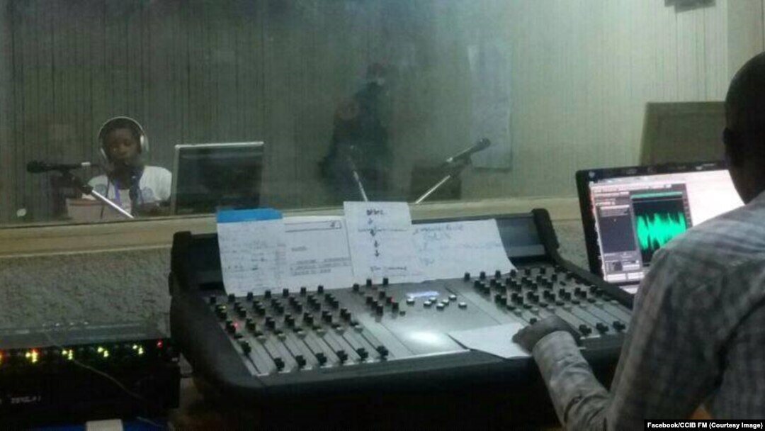  Studios za radiyo CCIB FM, Bujumbura, Burundi, taliki 10/12/ 2016. (Facebook/CCIB FM)