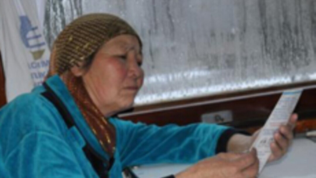 U yigitga tashrif buyurdi Kexitt porno hd