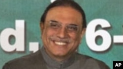 د پاکستان صدراعظم راجا پرویز اشرف د سترې محکمې غوښتنه منلي ده چه د ملک په جمهورریس د اداري فساد دوسیه بیرته را وسپړي