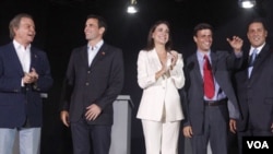 Los precandidatos de Unidad Democrática en el debate: Diego Arria, Leopoldo López, María Corina Machado, Henrique Capriles Radonski y Pablo Pérez.