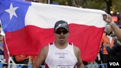 El minero chileno Edison Peña, también fue invitado a participar de la maratón de Nueva York.