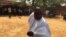 L'opposant Séini Oumarou arrivant au siège de son parti le MSND, Niamey le 16 mars 2016. Photo voa Bagassi Koura