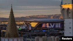 Dîmeneke stadyuma Allegiant li Las Vegas ya ku mêvandarîya Super Bowl dike.