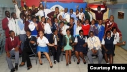 Zvikoro zvakawanda zvinonzi zvadhosera vana vechikoro vasina kubhadhara mari yechikoro kudzimba (Photo: Education USA)