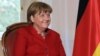 Un an après l'ouverture aux réfugiés, Merkel menacée par la droite populiste sur ses terres