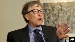 Bill Gates dice que hay un conjunto de salvaguardas donde el gobierno no debe estar "completamente ciego".
