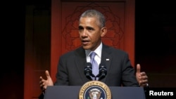 奥巴马总统在巴尔的摩伊斯兰教协会发表讲话。 （2016年2月3日）