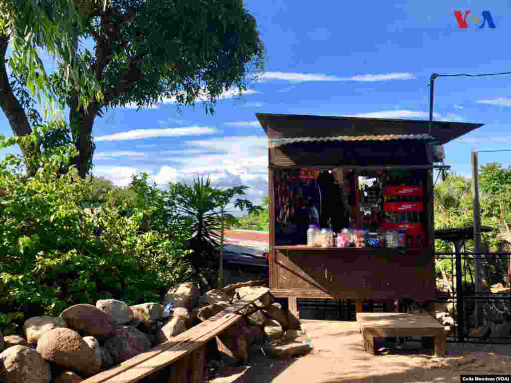 El mercado en Santa Catarina Mita es donde el pueblo de las ciudades cercanas van a vender sus mercancías