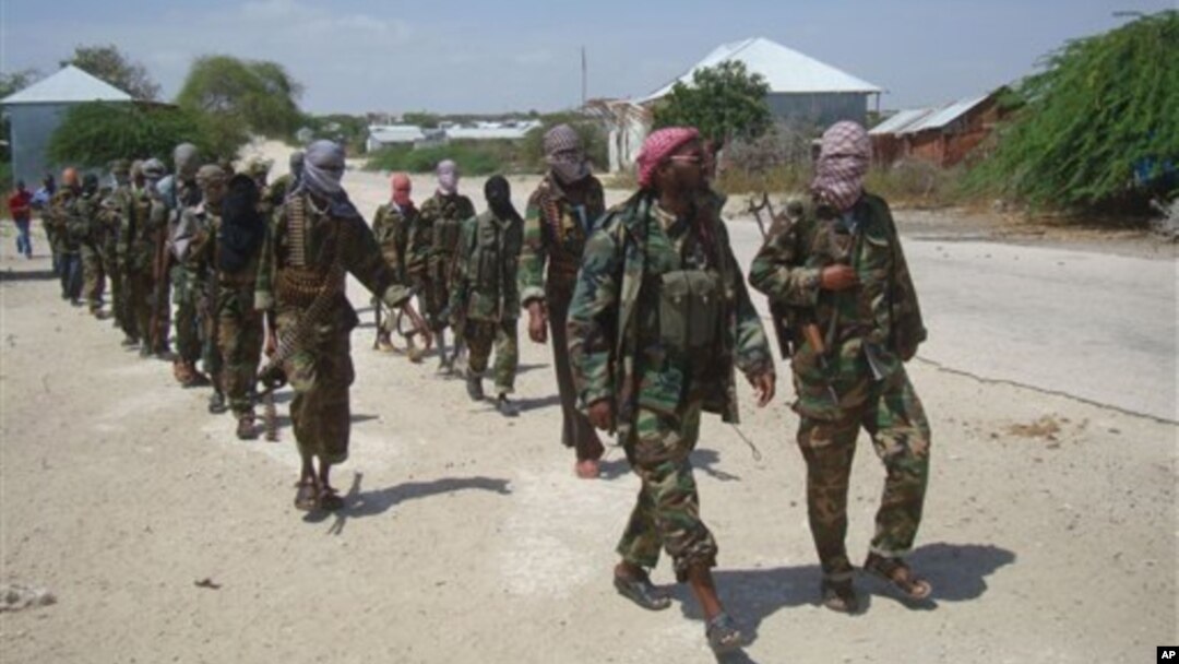 Para anggota militan Al-Shabab telah ditarik dari kota Kismayo di Somalia, namun belum jelas kemana para militan al-Shabab pergi (foto: dok).