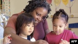 Amerika'nın BM Çocuk Hakları Sözleşmesi'ni Kabul Etmemesi Eleştiriliyor