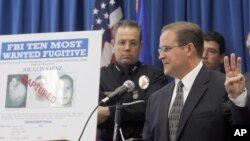 El sub director del FBI en Los Angeles informó el lunes sobre la captura en México de uno de los 10 más buscados por su agencia.