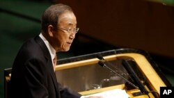 El secretario general de las Naciones Unidas (ONU), Ban Ki-moon, pidió hoy a los países miembros que no dejen de "levantar la voz" para luchar contra la discriminación por motivos de orientación sexual.