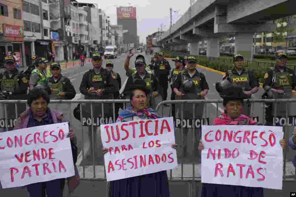 Manifestaciones en los alrededores de la cumbre de la APEC