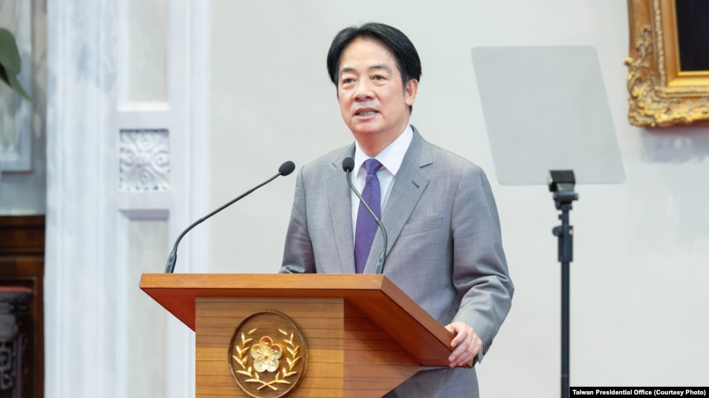 2025年8月1日,台湾总统赖清德在台北就因应美国对等关税政策发表谈话。(台湾总统府照片)