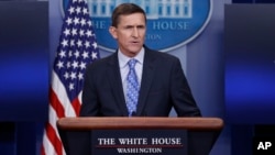 Flynn habría indicado que “si bien no se recordaba de discutir las sanciones, no podía estar seguro de que el tema nunca llegó”, dijo el Post.