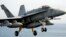 Một chiếc tiêm kích F/A-18C Hornet được nạp AGM-154 JSOW được phóng từ hàng không mẫu hạm USS Kitty Hawk. AGM-154 JSOW là một trong những vũ khí mà Hoa Kỳ vừa đồng ý bán cho Phần Lan.