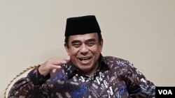 Menteri Agama Fachrul Razi. (Foto: VOA/Fathiyah)