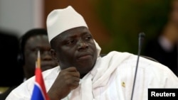 Le président gambien sortant Yahya Jammeh, 27 septembre 2009.