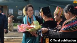 Aung San Suu Kyi visited Naga (Myanmar State Counsellor Office)