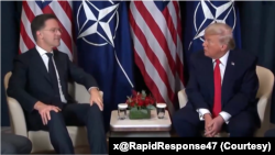 2026년 1월 21일 도널드 트럼프 미국 대통령과 마르크 뤼터  NATO 사무총장이 스위스 다보스 포럼에서 회동하고 있다. (자료사진)