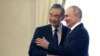 在俄罗斯访问的中共中央政治局委员、外交部长王毅2023年9月20日与俄罗斯总统普京在圣彼得堡会面。（俄罗斯官媒照片）