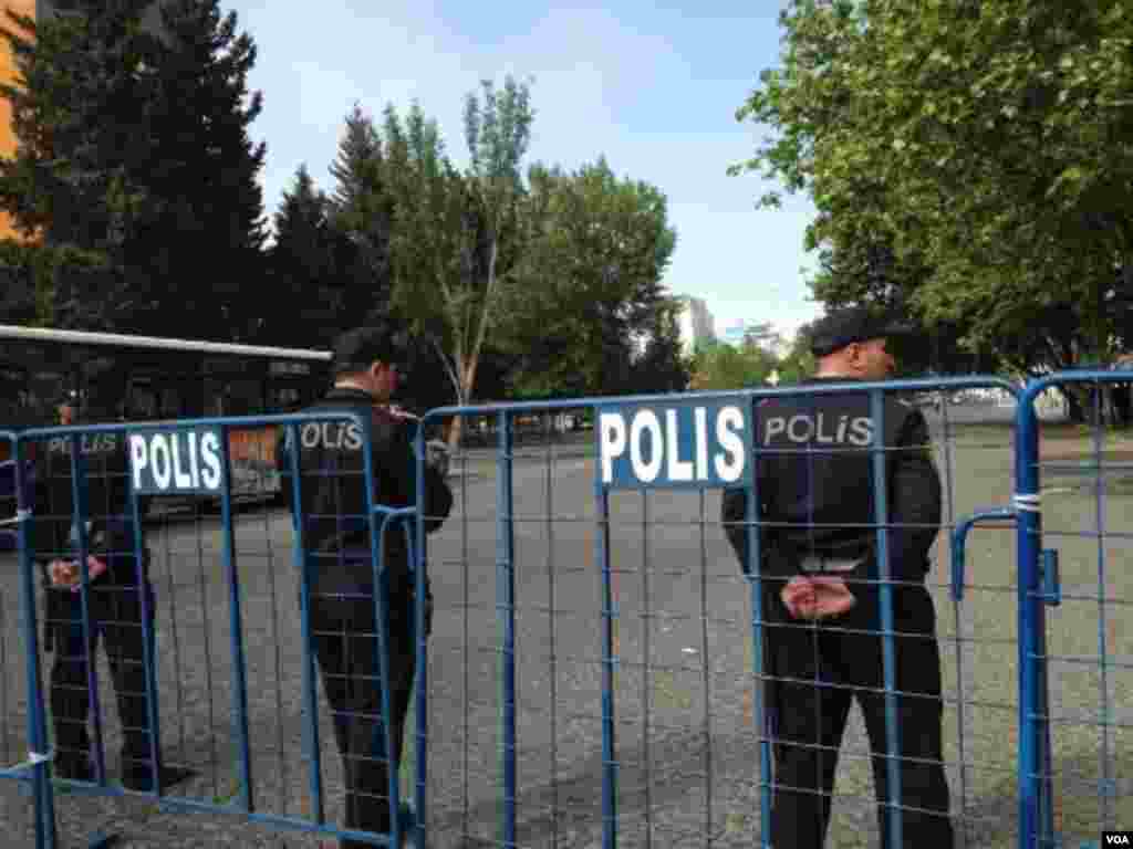 Baklda "Gül bayramı"