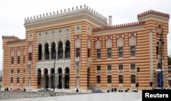 The restored "Vijecnica" (city hall) is seen in Sarajevo May 8, 2014. Sarajevo's City Hall, a stately neo-Moorish edifice marked by the violence of two 20th-century wars, has returned to its old glory after being destroyed by Serb shelling.