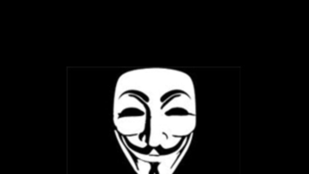 Tin tặc Anonymous: Đắm mình trong những câu chuyện và suy ngẫm về thế giới ăn chơi hậu thông tin. Hãy khám phá tất cả những điều thú vị về những nhà vô địch áo đen này qua các bức ảnh và video độc quyền.