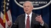 Bộ trưởng Tư pháp Jeff Sessions phát biểu trong một cuộc họp báo tại Bộ Tư pháp ở Washington, 2/3/2017. 