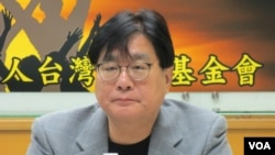  台灣關懷中國人權聯盟理事長楊憲宏。（美國之音張永泰拍攝）