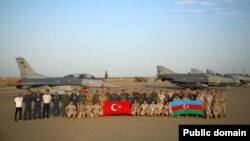 Azərbaycan və Türkiyə Hərbi Hava Qüvvələri birgə təlimlər keçirəcək (Foto Azərbaycan Müdafiə Nazirliyinindir)