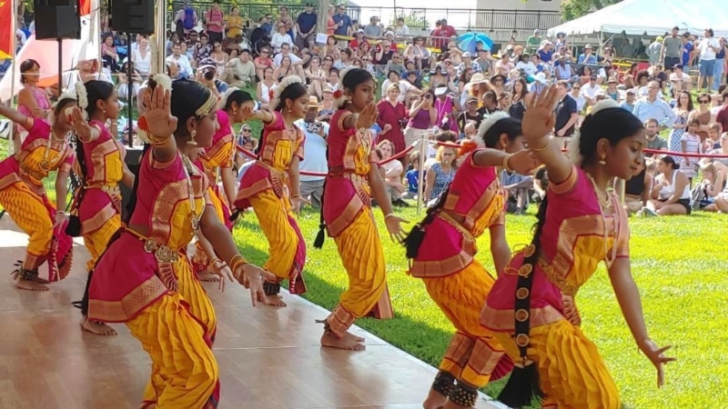 US International Festival Celebrates Traditional Food, Dance 