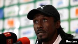 Senegal coach Aliou Cisse attends a news conference. in Dakar, Senegal November 11, 2022.