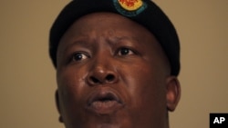 Expelled African National Congress Youth League leader Julius Malema at a news conference in Johannesburg, September 18, 2012.