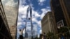 Menara World Trade Center di Manhattan, New York, 26 Agustus 2016 (REUTERS/Brendan McDermid).