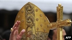 Đức Giáo hoàng chấp thuận đơn từ chức của giám mục Đức