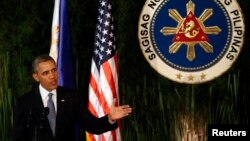 El presidente Barack Obama anunció nuevas sanciones contra Rusia, en una conferencia de prensa en Filipinas.