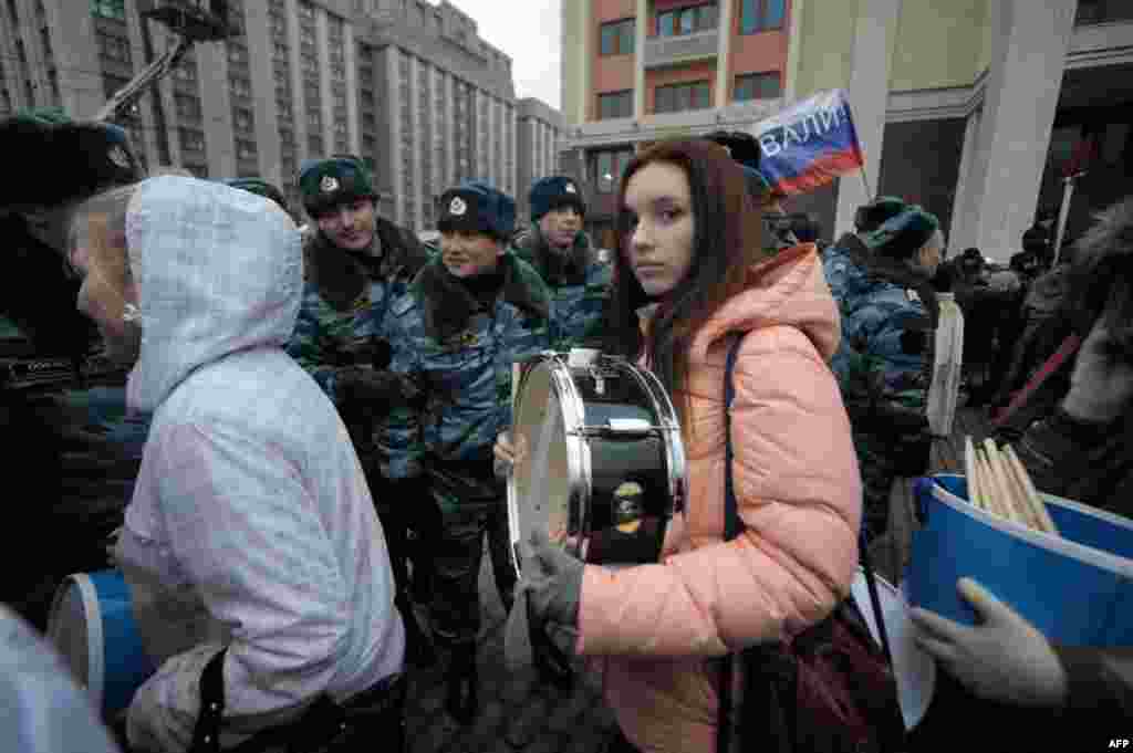 «Единая Россия» наносит ответный удар